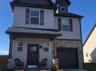 39 N River Rd, Fletcher, NC 28732