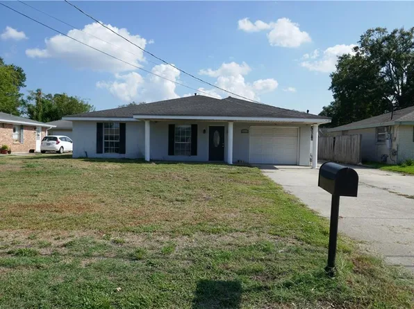 119 Pi St, Belle Chasse, LA 70037