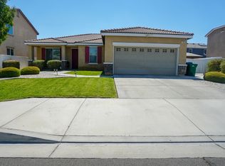 3104 Trousdale Dr, Lancaster, CA 93536
