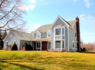 10403 N Riverlake Dr, Mequon, WI 53092