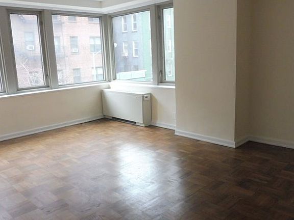 2nd image of 444 E 82nd St APT 4V