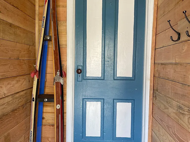 18 E Washington St — Photo 12