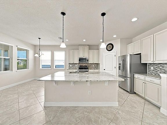 2nd image of 5082 INSHORE LANDINGS DRIVE