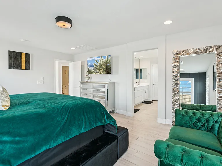 8754 W San Juan Ave — Photo 12