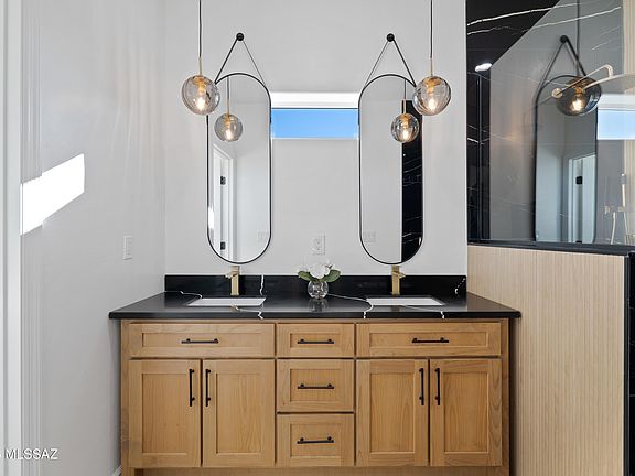 4th image of 279 Rayo Ct #B