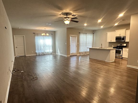 5th image of 1254 Meridian Dr