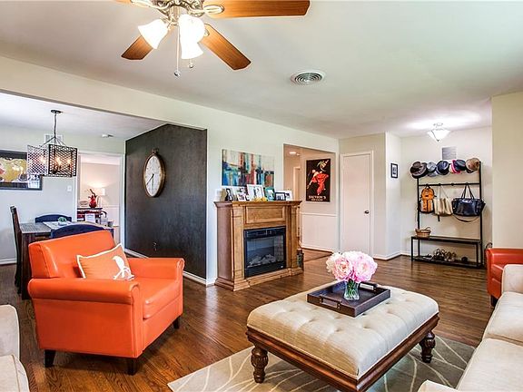 5th image of 2531 Lazydale Dr