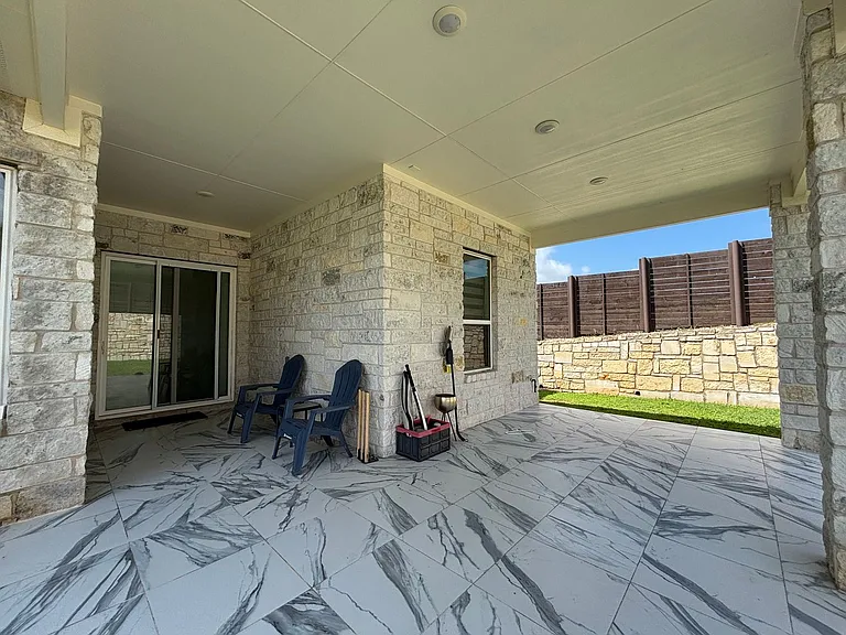 16916 Morelle Dr — Photo 37