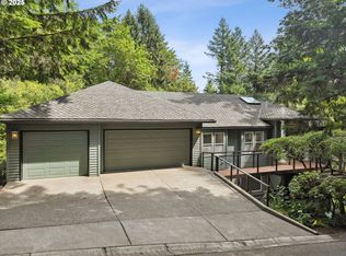 12 Monticello Dr, Lake Oswego, OR