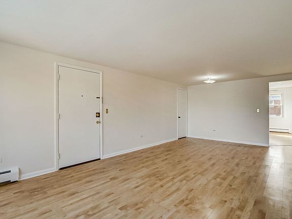 3rd image of 9285 W Noel Ave #B1