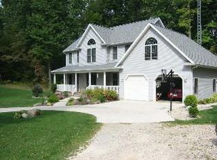 235 Lane 101, Fremont, IN 46737