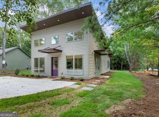 8089 Beachwood Dr, Murrayville, GA 30564