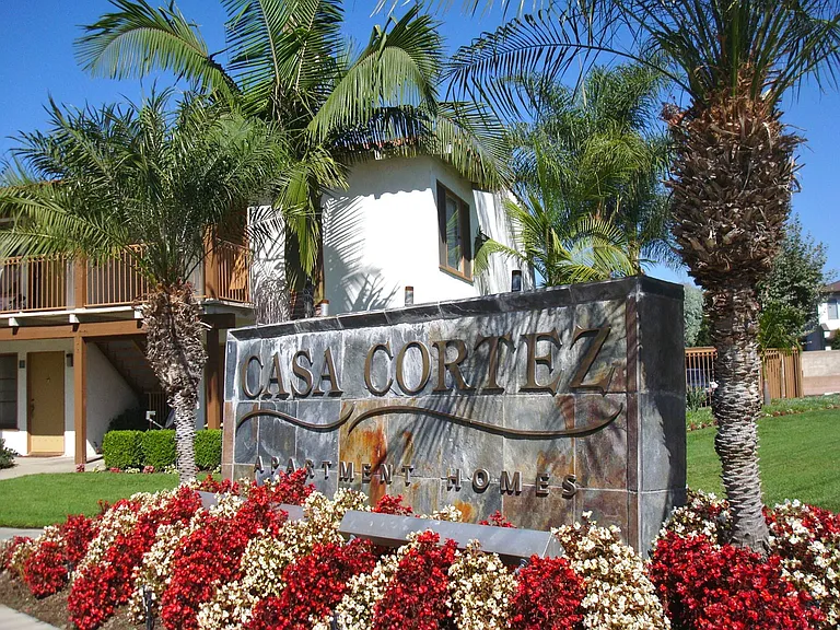 Casa Cortez Apartments — Photo 2