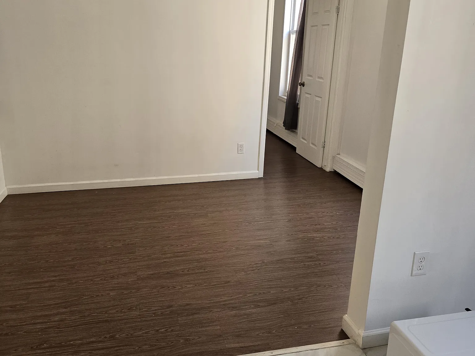 190 Clinton Ave — Photo 4