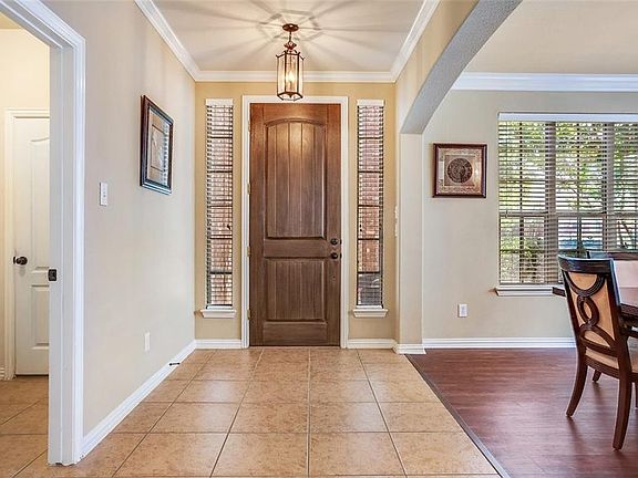 4th image of 1505 Clearwater Dr