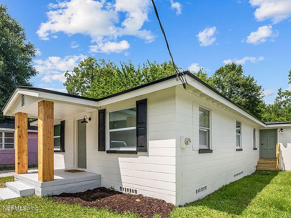 2nd image of 5759 SAWYER Avenue