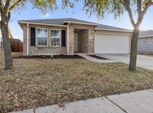 1912 Diamond Lake Trl, Justin, TX 76247