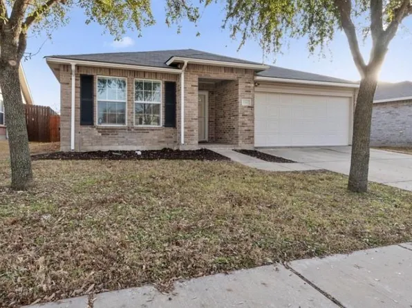1912 Diamond Lake Trl, Justin, TX 76247
