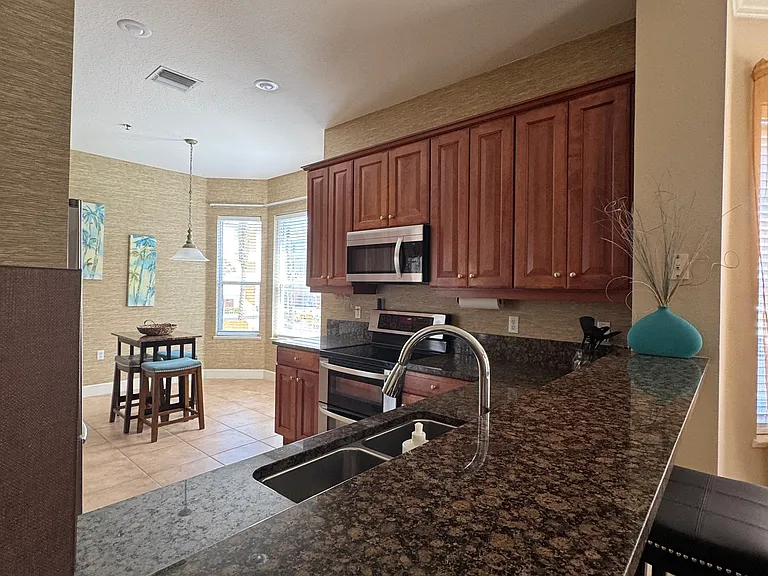35 Ocean Crest Way #1115 — Photo 16