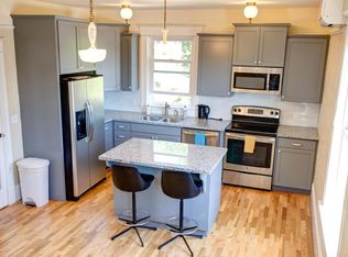 932 SE 14th Ave, Portland, OR 97214