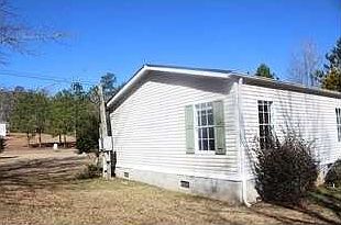 3rd image of 321 Lee Road 63
