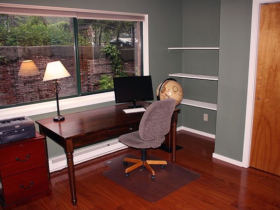 Upstairs Bedroom / Office