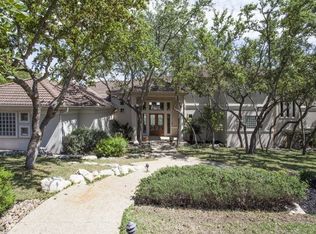 17 Champions Run, San Antonio, TX 78258