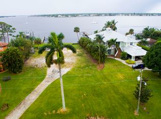 641 NW Sunset Dr, Stuart, FL 34994