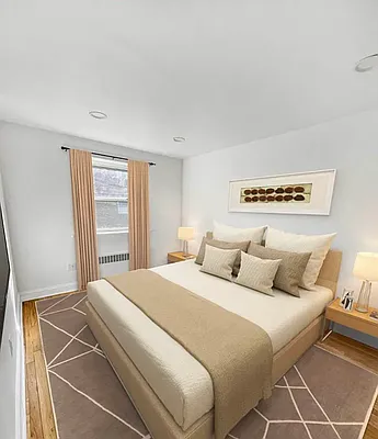 Rented by Amorelli Realty | media 8