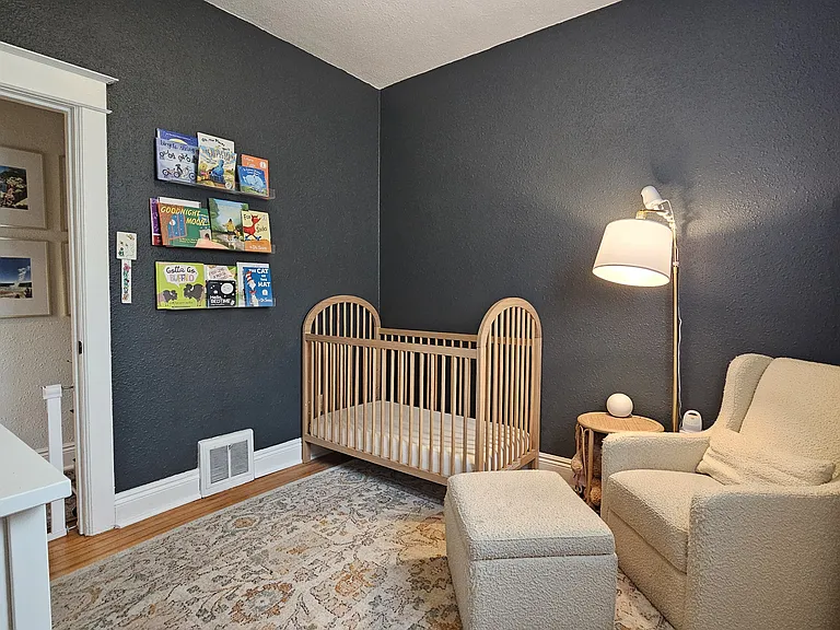 2624 W 33rd Ave — Photo 11