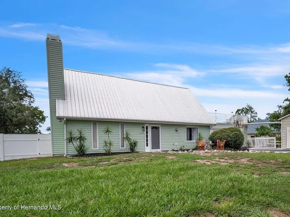 177 Dan River Dr, Spring Hill, FL 34606