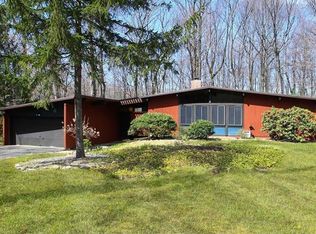 41 Ross Ave, Chestnut Ridge, NY 10977