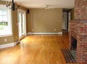 5th image of 11 Little Brook Dr