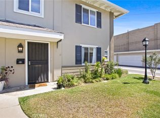 1741 Tustin Ave APT 16D, Costa Mesa, CA 92627