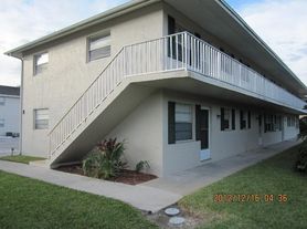 3325 Airport Pulling Rd N, Naples, FL