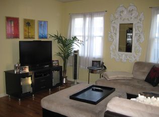 713 Loma Dr, Hermosa Beach, CA 90254
