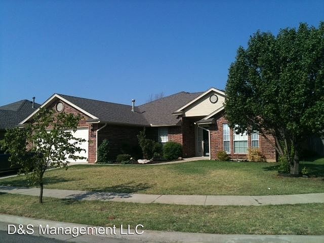 1st image of 15601 Stone Meadows Dr