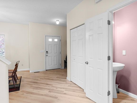4th image of 4736 Hassman Ct