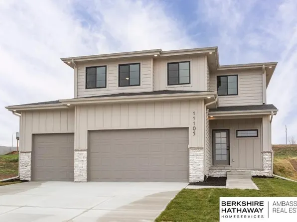 11105 S 217th St, Gretna, NE 68028