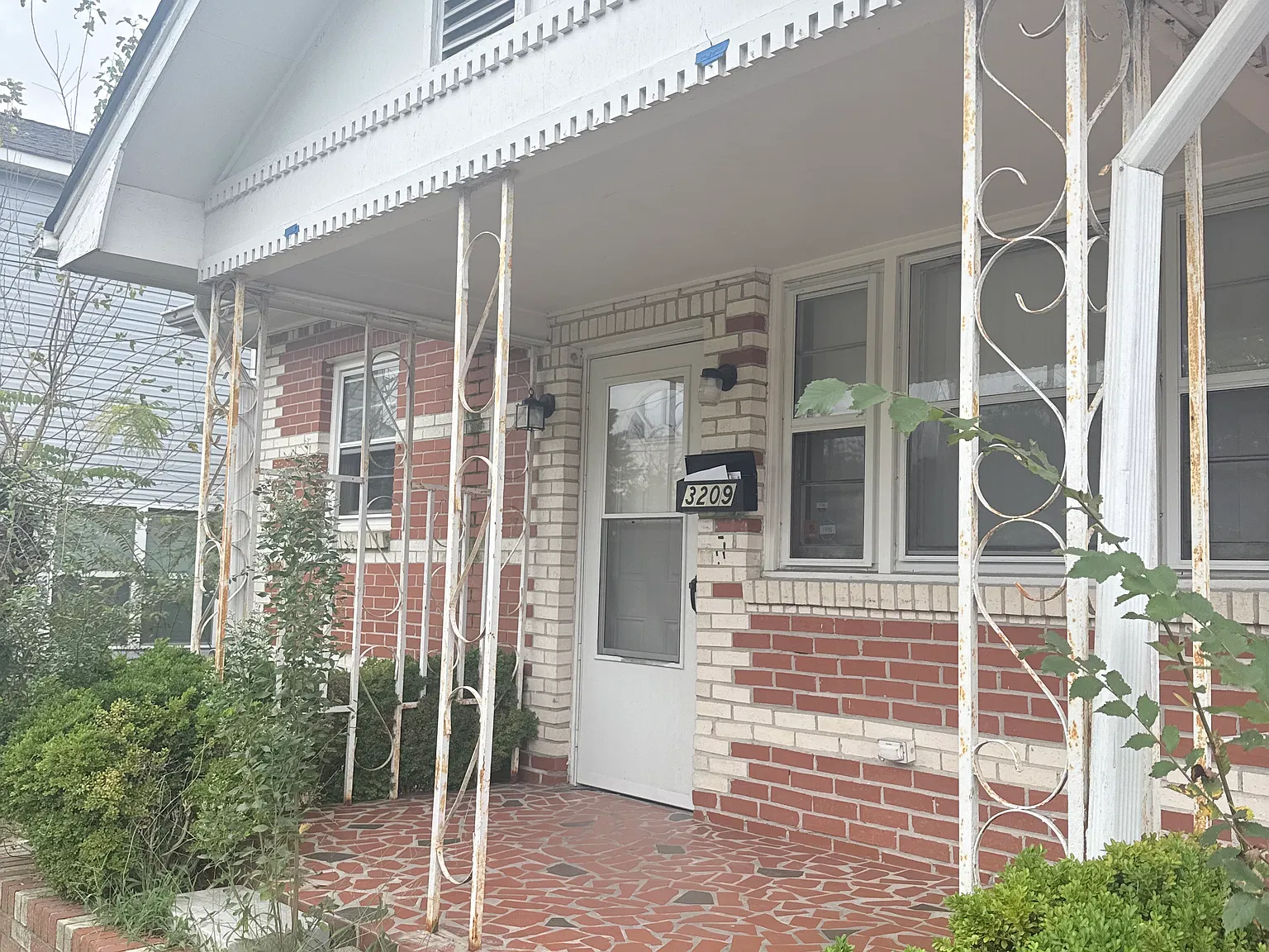 3 bed, 1512 sqft, $2,150 — Photo 1