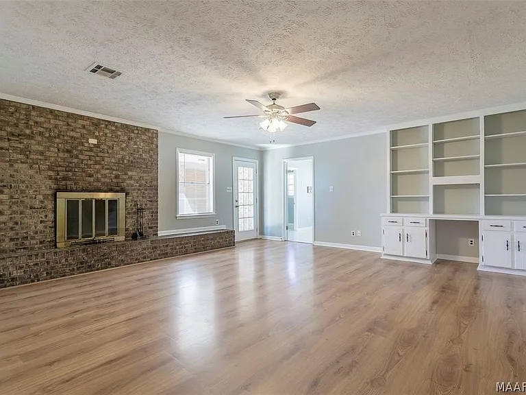 110 Diane Dr — Photo 7