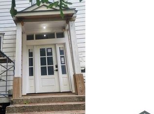 1002 College St APT A, Pt Gibson, MS 39150