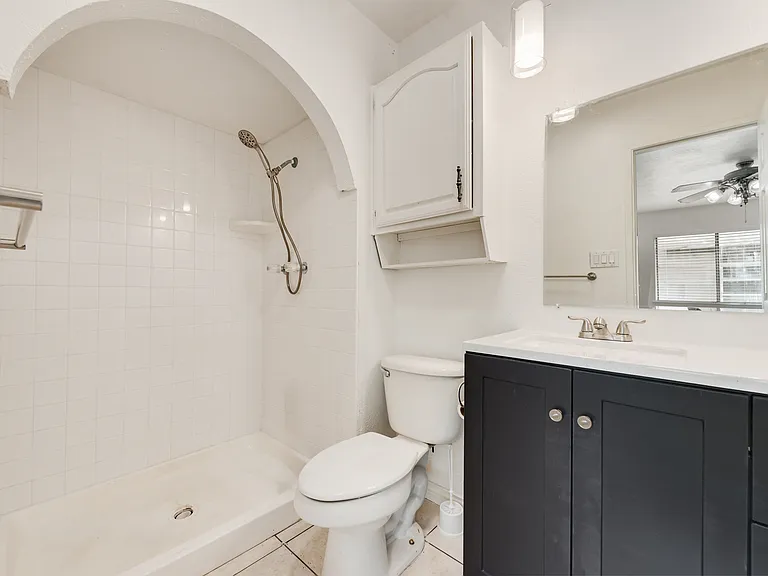 3316A John Muir Ct — Photo 26