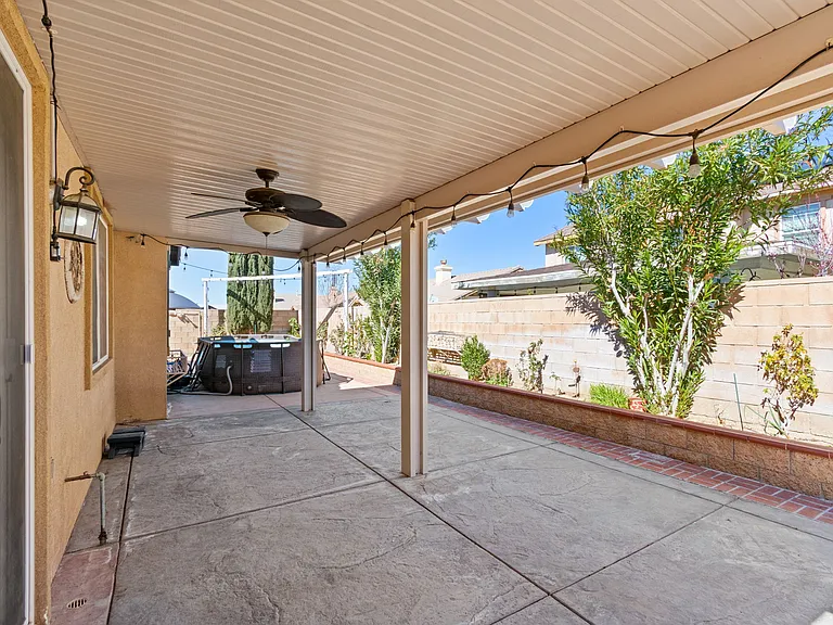 5909 Viking Way — Photo 27