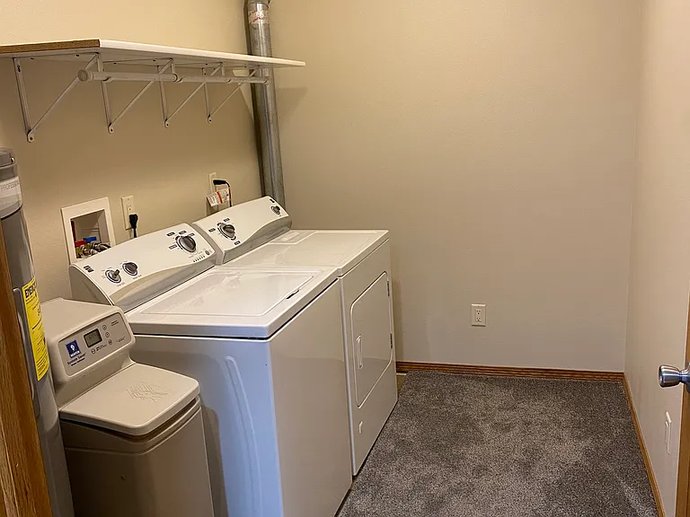 1410 S Lighthouse Pl — Photo 10