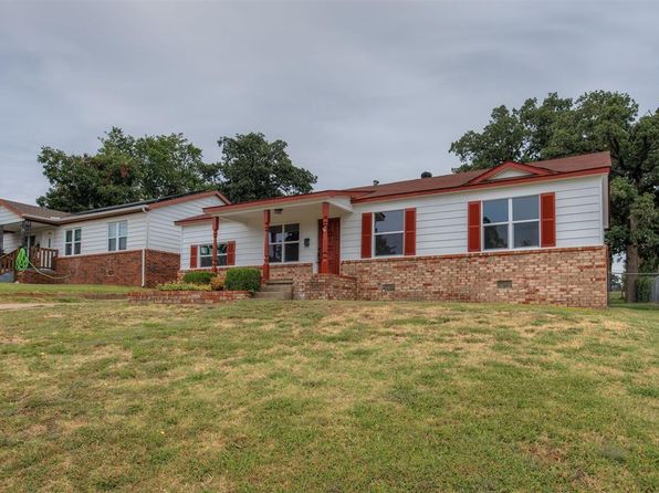 6717 NW 28th St, Bethany, OK 73008