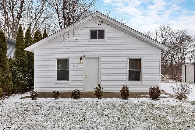 1530 Superior St photo 1