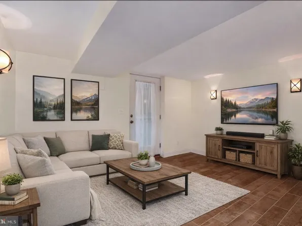 35 V St NE #B, Washington, DC 20002