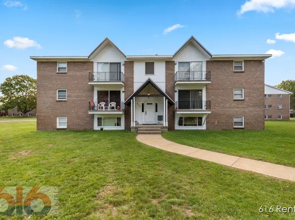 Pinebrook Apartment, 660 56th St SE #D6abfa1ff, Grand Rapids, MI 49548