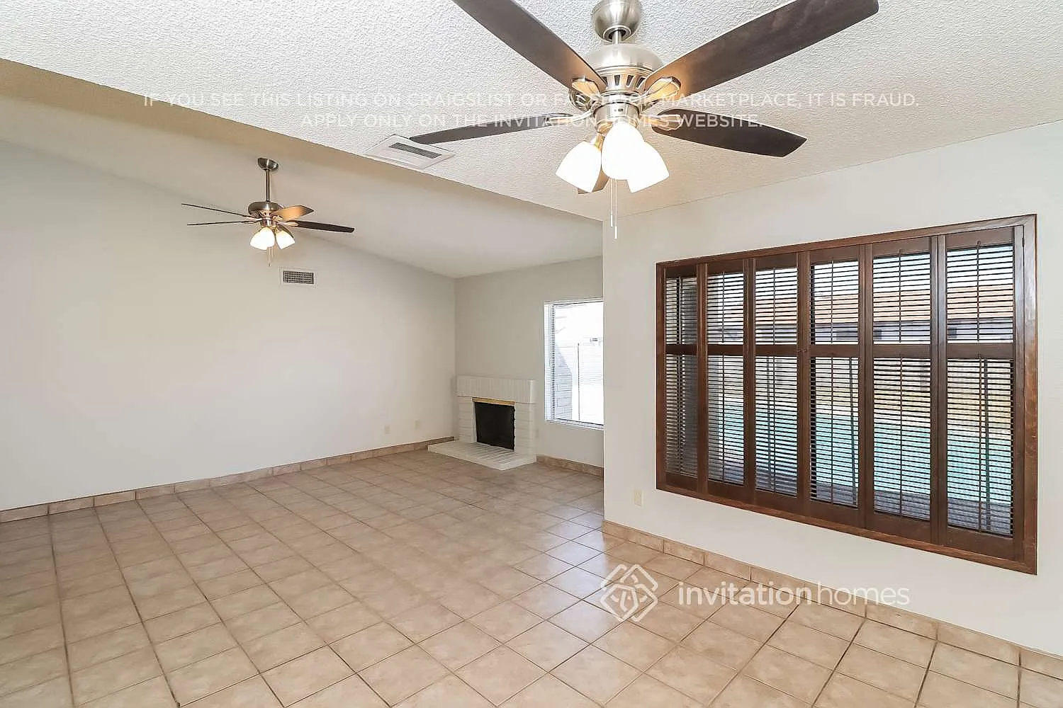 5116 N 69Th Avenue Glendale, AZ 85303 — Photo 4